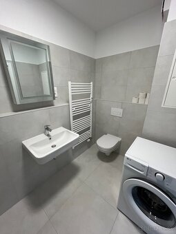 2 izbovy novozariadeny byt Trnava Prudy - blizko centra - 12