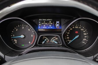 Ford Focus Kombi 1.5 TDCi Duratorq - 12