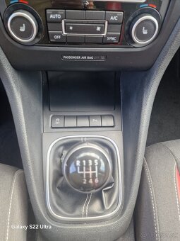 Volkswagen Golf Variant 1,6TDI MATCH 4motion - 12