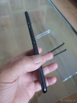 Vymenim krásnu a plne funkčnú Motorolo Razr 40 Ultra 8/266GB - 12