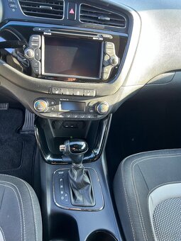 KIA Proceed 1.6gdi benzín AUTOMAT - 12