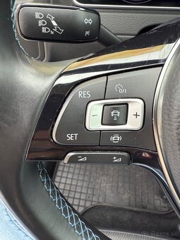 VW e-Golf 100kw DYNaudio, ACC, Virtual, LED, Mrtvý uhol - 12