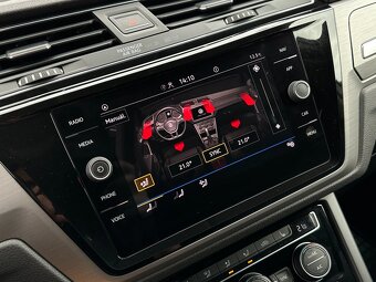 Volkswagen Touran 2.0 TDi - 12