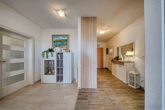 Na predaj 3-izbový byt s terasou Na Zongorke v Trenčíne - 12