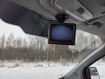 Predám dodávku Ford Transit Custom L2 H1 - 12