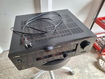 Reciver / Zosilňovač Yamaha - 12