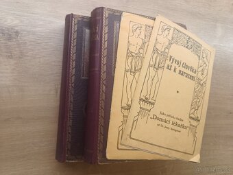 Jenny Springerová: Domáci lekárka I.,II., 1925 + rozkladacie - 12