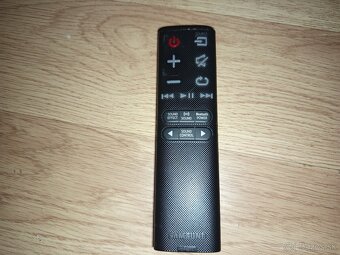 Samsung soundbar 2.1 - 12