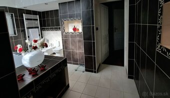 PREDAJ - viacgeneračný rodinný dom v obci Mužla. ODPORÚČAME - 12