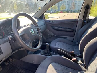 Škoda Fabia 1.4 MPI - 12