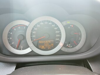 Toyota Rav4 4x4 - 12