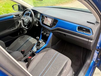 VOLKSWAGEN T-ROC TSI STYLE - 12