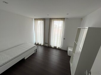 Prenájom 4-izbové bytu na Kramároch - 12