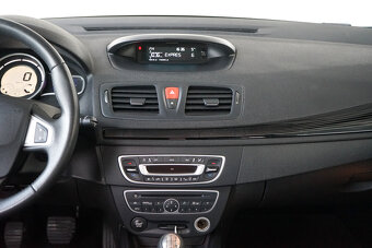 13- RENAULT Mégane Grandtour, 2011,benzín,1.6i, 74 kW - 12