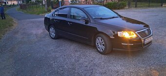 PASSAT B6 - 12
