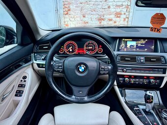 Predám BMW 520d xDrive - Luxury - 12