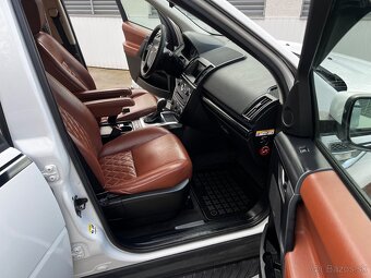 Land Rover Freelander 2 2.2 SD4 OVERFINCH - 12