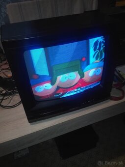 VHS videoprehrávač AIWA+TV farebné, 14“. - 12