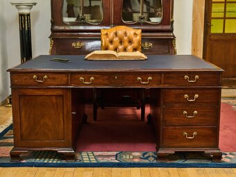 Veľký anglický písací stôl. Obojstranný - 12