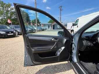 Mercedes-Benz Třídy C, C 220 CDI Avantgarde - 12