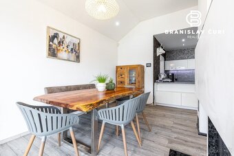 6 IZBOVÝ BUNGALOV S BAZÉNOM V KRÁSNEJ NA BREHU - 12