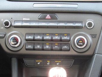 Kia Sportage 1.6 CRDi AWD Gold - 12