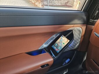 BMW Rad 7 Individual 740d XDrive v Zaruke - 12