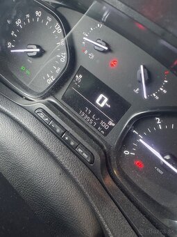 Predám Peugeot Traveller - 12