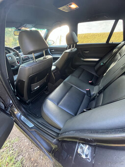BMW 330xd Touring E91 M-packet - 12