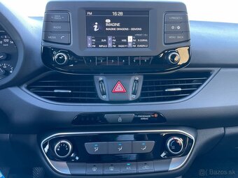 Hyundai i30 Combi 1.6CRDi ČR 1.Maj. - 12
