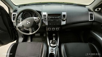 Predám MITSUBISHI OUTLANDER 2.2 DI-D 4WD TC-SST Intense+ - 12