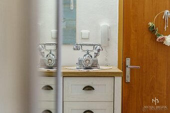 Na predaj vkusne zrekonštruovaný 3-izbový byt s lodžiou ... - 12