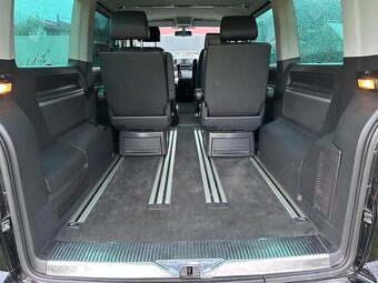 VW Multivan Highline 2.0 TDI 132 kw 4 Motion - 12