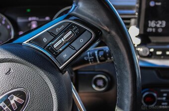 Kia XCeed 1.5 T-GDi Silver A/T - 12