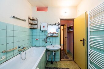 DOM NA PREDAJ, OBEC KEČOVO, OKRES ROŽŇAVA - 12
