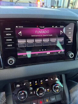 Škoda Karoq Sportline 2.0 TDI 4x4 DSG (modelový rok 2020) - 12