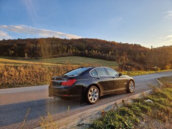 BMW 730 D , F01 - 12