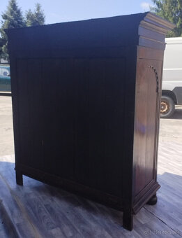 Skriňa starožitná dubová. - 12