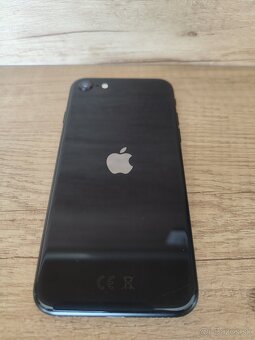 Apple iPhone SE 2020 (2nd gen) - ako nový / v záruke - 12
