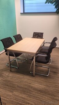 Kancelársky nábytok,sedacia súprava,komody - 12