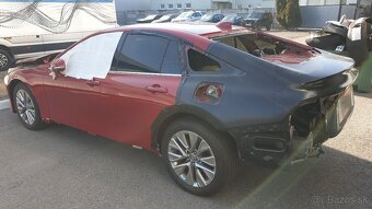 Toyota Mirai elektro, Hydrogen fuell cell - 12