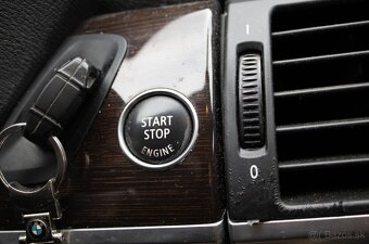 BMW X6 xDrive 35i. - 12