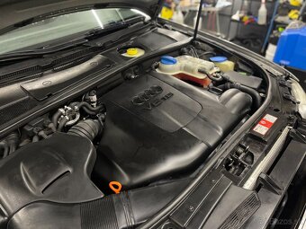 Audi A6 2,5 TDI - 12