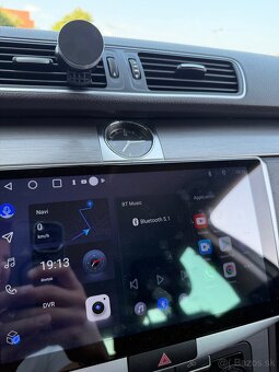 Volkswagen Passat B7 2.0 TDI 130kw DSG - 12