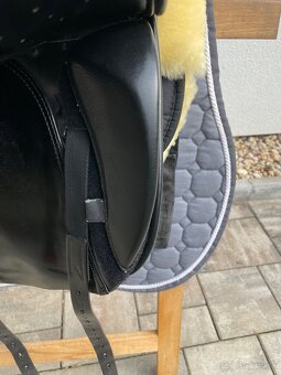 DREZURNI SEDLO PRESTIGE LUCKY DRESSAGE POSEDLI 16,5 KOMORA 2 - 12