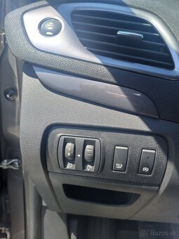Renault Grand Scenic 1,6 dci,96kw,5miest, vybava Limited - 12