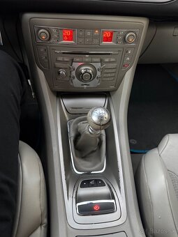 Predám Citroën C5 r.v. 2010, 120kW, 2.0 HDi, 16V - 12