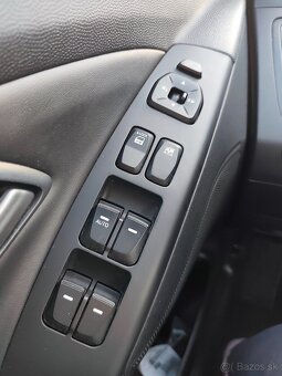 Hyundai ix35 - 12