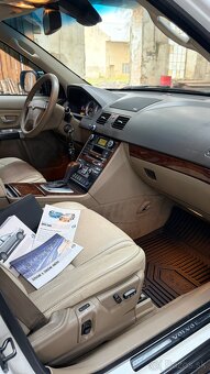 VOLVO XC90 D5 AWD 2.4L EXECUTIVE - 12
