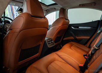 Maserati Ghibli Modena S Q4 - 12